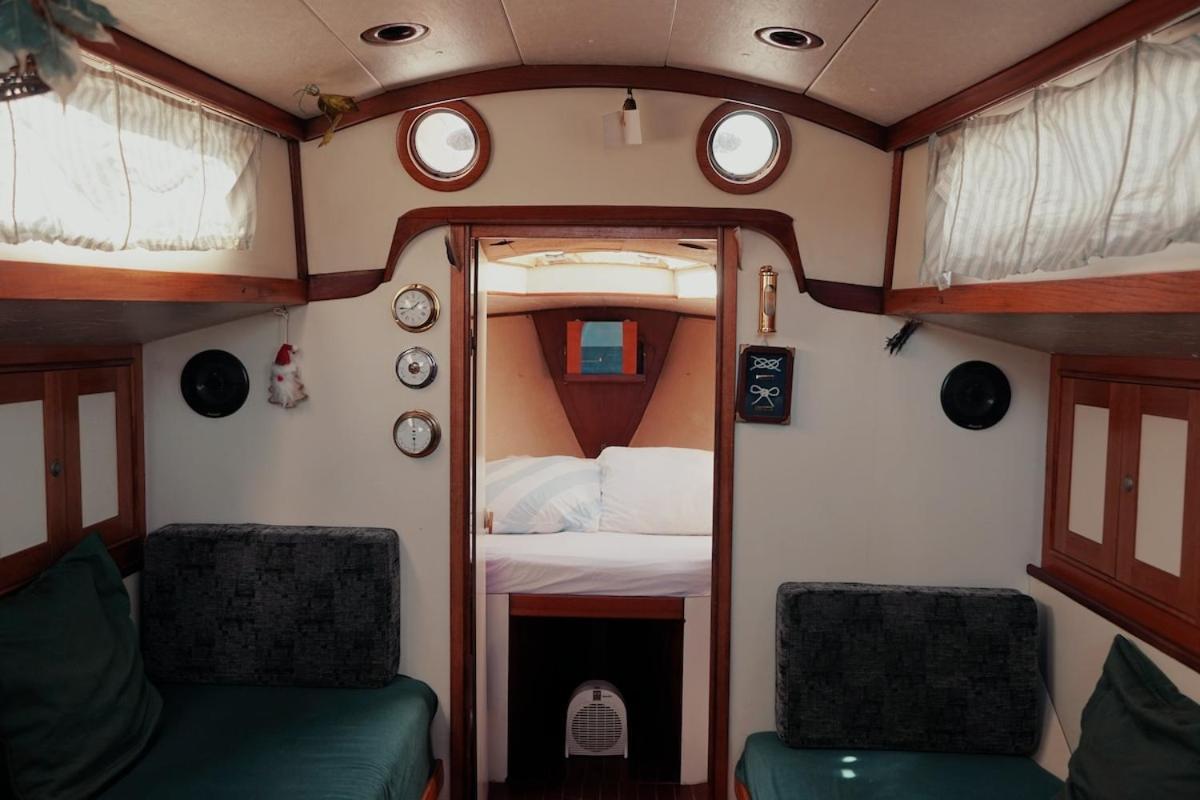 Отель Cozy Lisbon Marina Sleepaboard - Sail Away Экстерьер фото